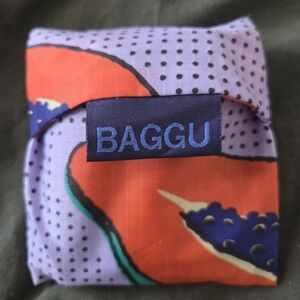 BAGGU Baby Size Papaya Red and Purple Foldable Tote Including Carry Case